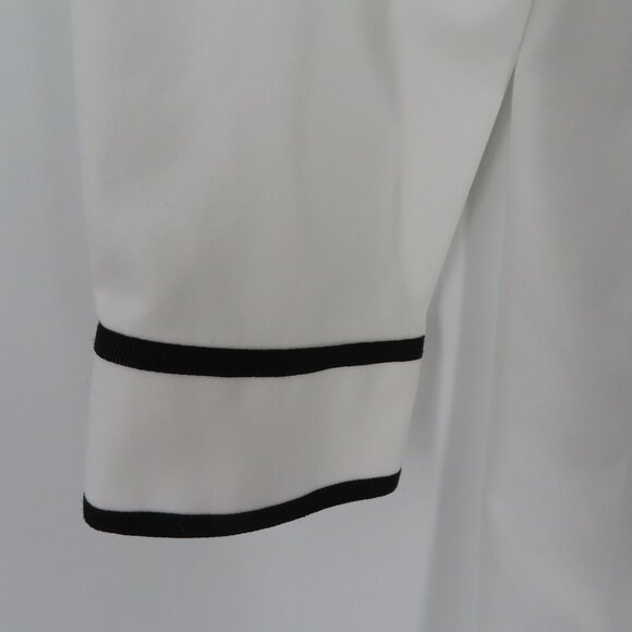 Chicos Womens 0 4/6 White Black Trim Collared Rhinestone Button Front Shirt Top - Picture 3 of 11